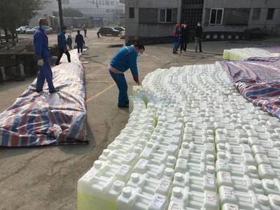 四川自貢自流井超7成規上企業有序復工，無人機巡查助力防疫生產兩不誤